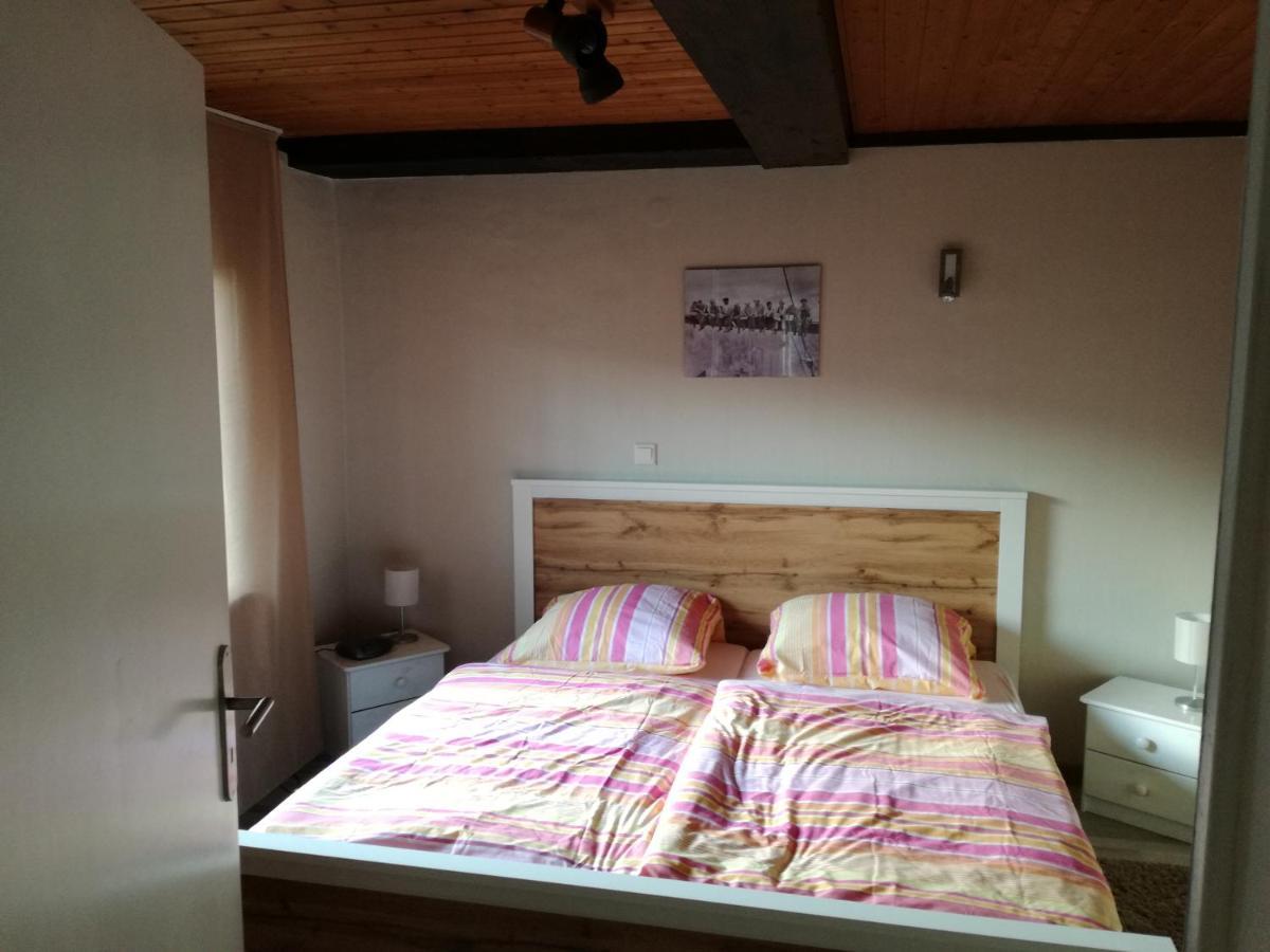 Ferienwohnung Edi Fischer Oberfell Экстерьер фото